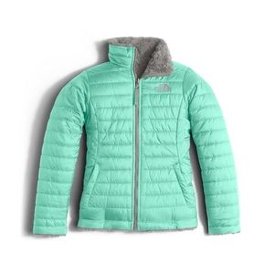 North Face Girl’s Reversible Mossbud Swirl…